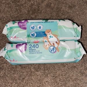 2 Packs of Parent’s Choice Wipes